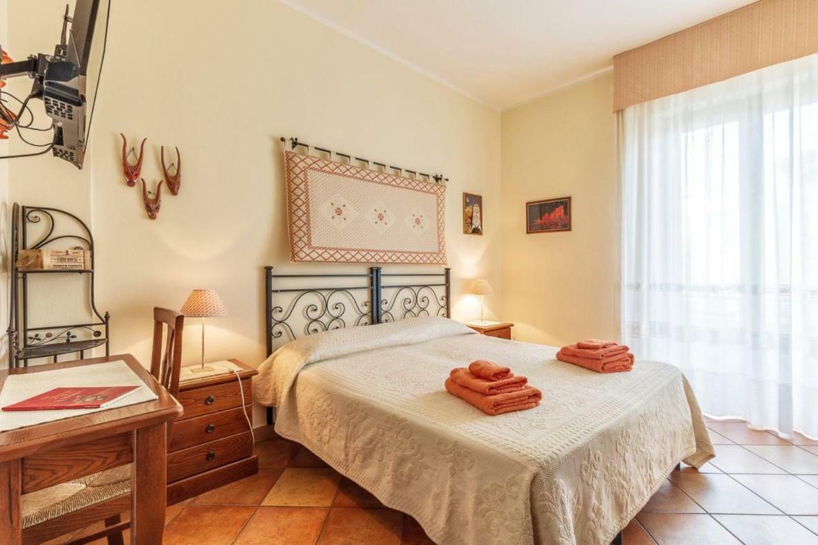 Il Leccio Bed & Breakfast Tortoli Luaran gambar